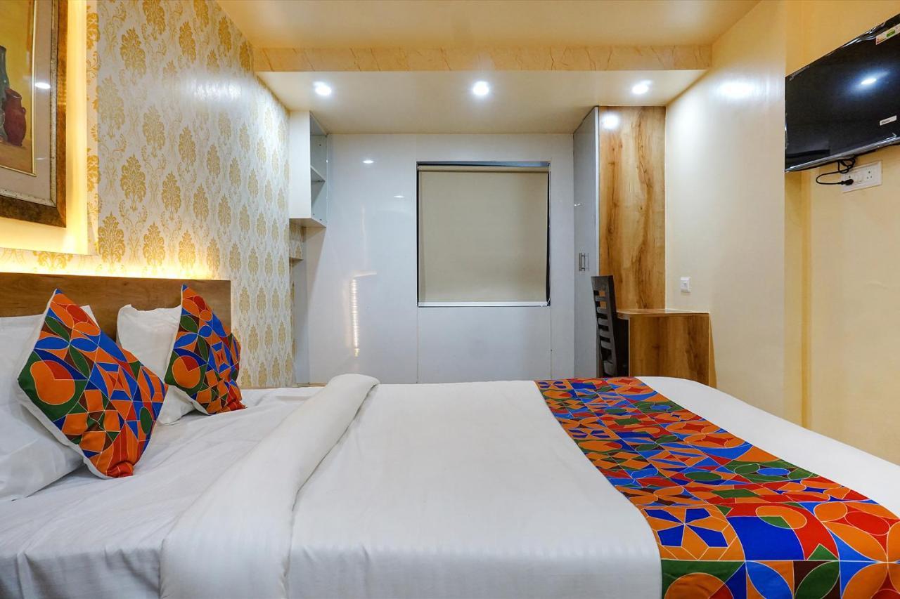 Fabhotel Tan Square - Nr Eon It Park 푸네 외부 사진